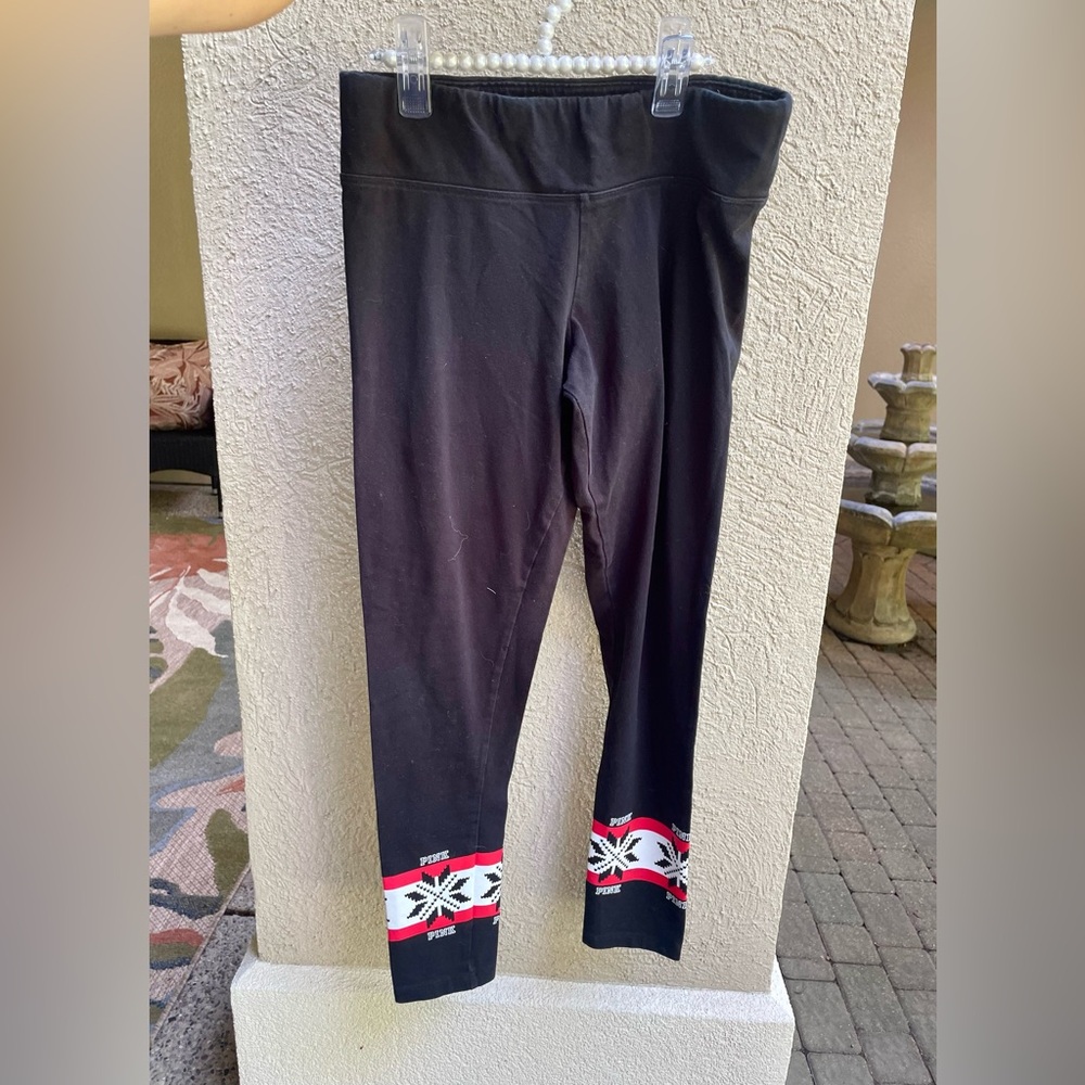 PINK Victoria's Secret Y2K Black Leggings with snowflake